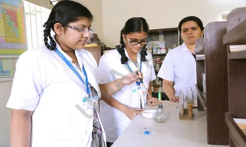 GES English Medium School, Jawahar Nagar, Goregaon West, Mumbai Science Lab 1