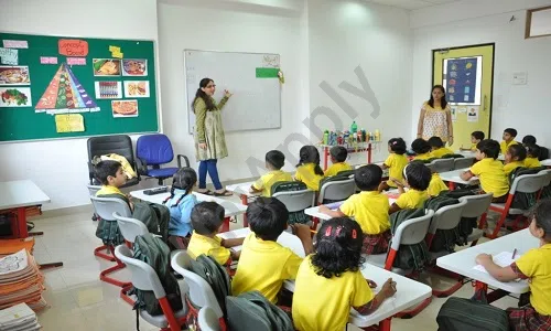 GS Shetty International School, Bhandup West, Mumbai Classroom
