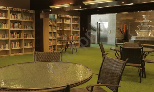 Hill Spring International School, Tardeo, Mumbai Library/Reading Room 2