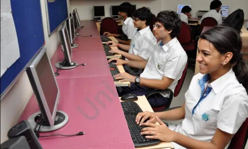 Jamnabai Narsee International School, Jvpd Scheme, Vile Parle West, Mumbai Computer Lab