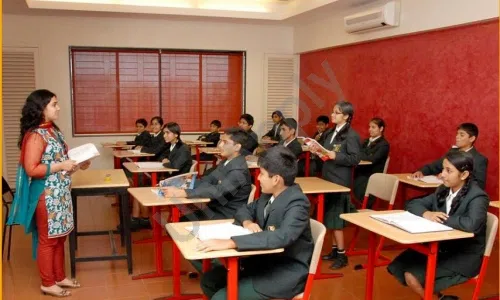 Jankidevi Public School, Sv Patel Nagar, Andheri West, Mumbai Classroom