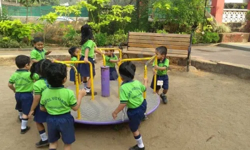 Kapol Vidyanidhi International School, Mahavir Nagar, Kandivali West, Mumbai Playground 4