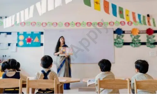 Narayana e-Techno School, Ic Colony, Borivali West, Mumbai Classroom 1