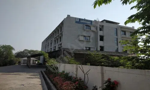 Narayana e-Techno School, Nalasopara West, Mumbai School Building