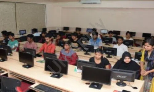 Nitin Godiwala Junior College of Commerce, Vile Parle East, Mumbai Computer Lab