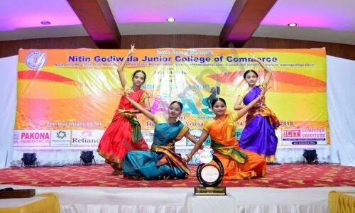 Nitin Godiwala Junior College of Commerce, Vile Parle East, Mumbai Dance