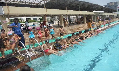 Pinnacle High International School, Malad West, Mumbai Swimming Pool 1