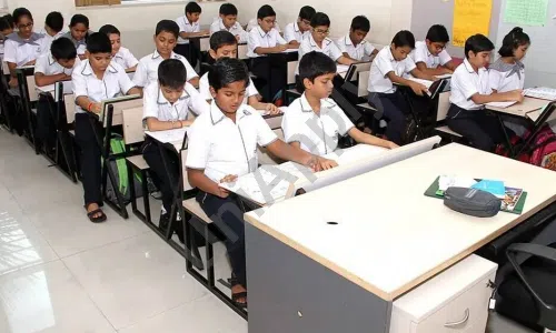 Ramniwas Bajaj English High School, Malad West, Mumbai Classroom
