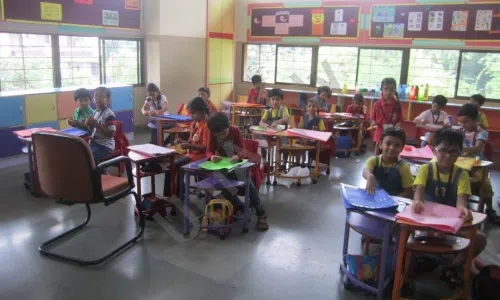 Savitridevi Hariram Agarwal International School, Kandivali West, Mumbai Classroom