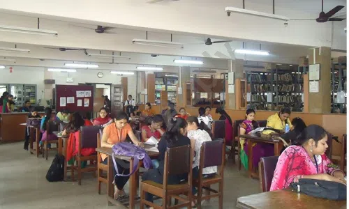 Smt. S.T. Mehta Women's Junior College, Ghatkopar West, Mumbai Library/Reading Room