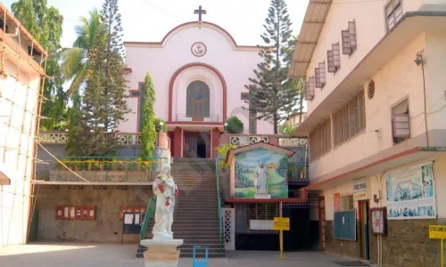 St. Francis School, Mount Poinsur, Borivali West, Mumbai School Building
