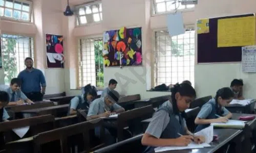 St. Sebastian Goan High School, Thakurdwar, Kalbadevi, Mumbai Classroom 1
