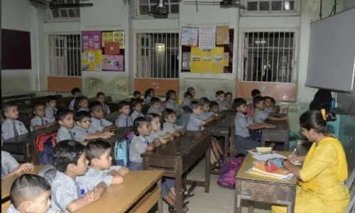 St. Sebastian Goan High School, Thakurdwar, Kalbadevi, Mumbai Classroom