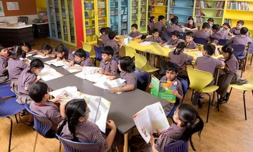 Swami Vivekanand International School And Junior College, Parekh Nagar, Kandivali West, Mumbai Library/Reading Room