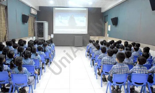 Thakur Public School, Thakur Village, Kandivali East, Mumbai Smart Classes