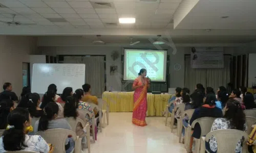 The Green Acres Academy, Mulund West, Mumbai Smart Classes