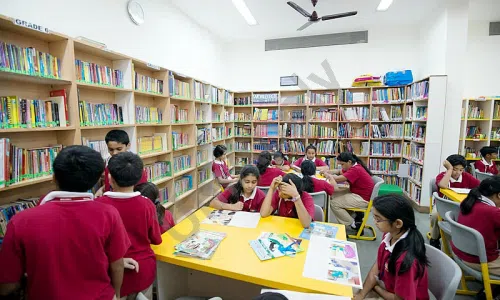 VIBGYOR High School, Dindoshi, Malad East, Mumbai Library/Reading Room 3