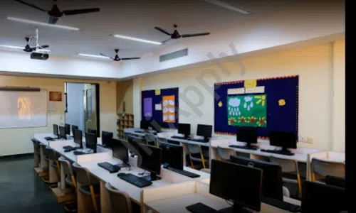 VIBGYOR High School, Motilal Nagar 1, Goregaon West, Mumbai Computer Lab