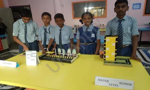 Dhanlaxmi Balvidhyamandir and Primary School, Pathardi Phata, Nashik Science Lab