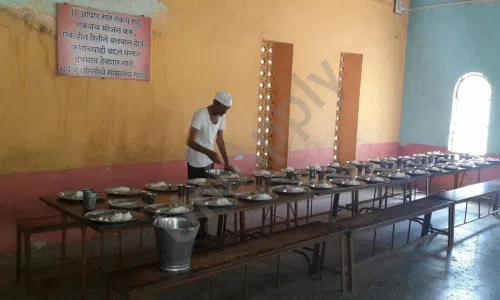 Navjeevan Public School, Adgaon, Nashik Meals
