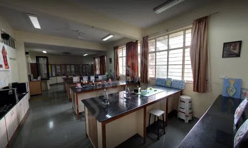 Orchid International School, Anjaneri, Nashik Science Lab