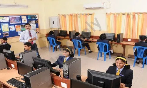 Podar International School, Deolali, Nashik Computer Lab