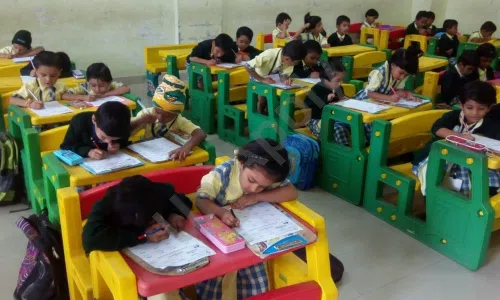 SNJB's Late Shri Dhanrajji Mishrilalji Bhansali English Medium School, Chandwad, Nashik Classroom
