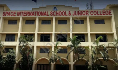 Space International School And Junior College, Nashik School Building