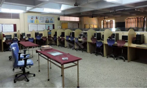 St. Xavier's High School, Nashik Road, Nashik Computer Lab