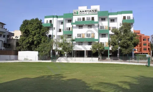 Aaryans World School, Warje, Pune School Building