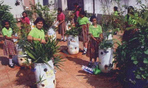 Ahilyadevi High School For Girls, Shaniwar Peth, Pune Gardening