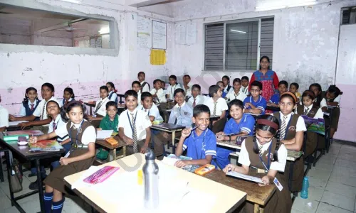 Anjali English School, Vadgaon Sheri, Pune Classroom