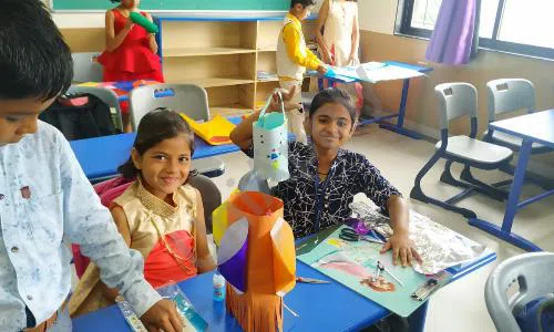 Podar Blossom School, Chakan, Pune Art and Craft