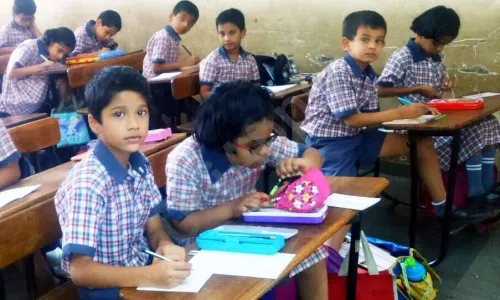 Bal Shikshan Mandir English Medium School, Kothrud, Pune Classroom