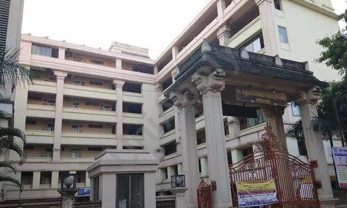 Mahaveer English Medium School and Junior College, Gultekdi, Pune School Building