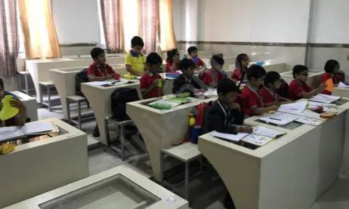 SNBP World School, Rahatani, Pimpri-Chinchwad, Pune Classroom 1
