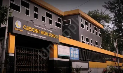 Crescent High School And Junior College, Gultekdi, Pune School Building