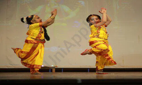 Modern Montessori International Preschool, Pimple Saudagar, Pimpri-Chinchwad, Pune Dance