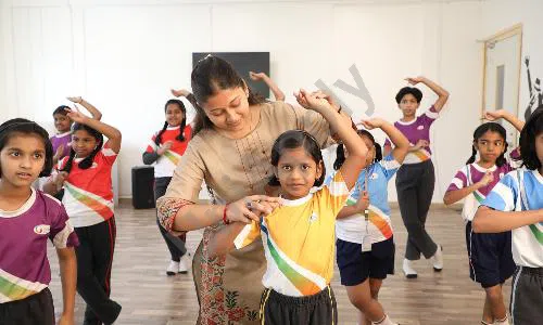 Global Indian International School, Balewadi, Pune Dance