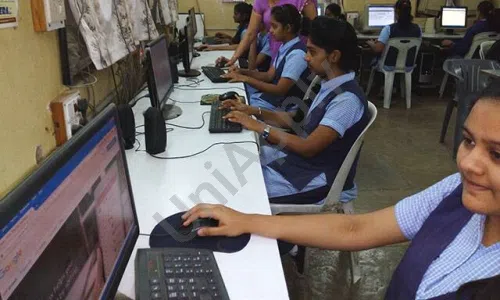 Huzurpaga Girls' English Medium School, Katraj, Pune Computer Lab 2