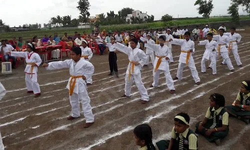 Kadam Patil English Medium School, Pilanwadi, Daund, Pune Karate