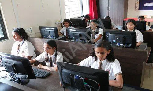 Aaryans World School, Bhilarewadi, Pune Computer Lab