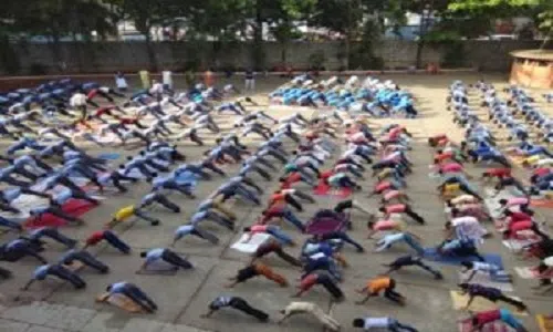 MES Sou Vimlabai Garware High School And Junior College, Deccan Gymkhana, Pune Yoga