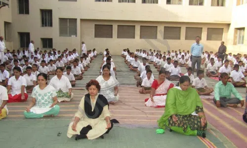 M E S Boys High School & Junior College, Sadashiv Peth, Pune Yoga 1