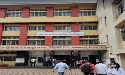 Modern College of Arts, Science And Commerce, Shivajinagar, Pune 1