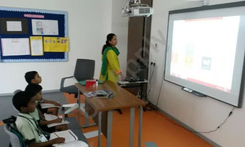 Mount Litera Zee School, Wakad, Pimpri-Chinchwad, Pune Smart Classes