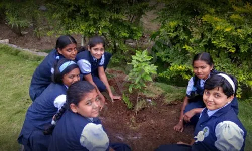 Nalanda English Medium School, Manchar, Pune Gardening