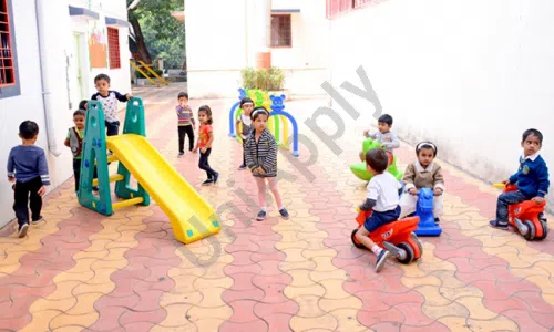 New India School Rambaug Colony, Kothrud, Pune Playground 4