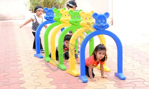 New India School Rambaug Colony, Kothrud, Pune Playground 3