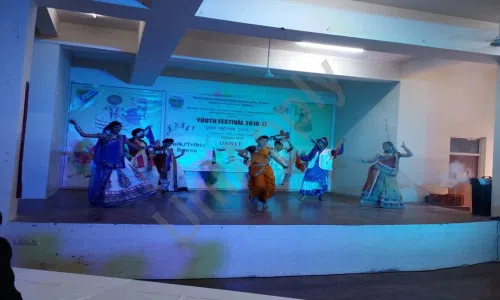 P. Jog English And Marathi Medium School, Chinchwad, Pimpri-Chinchwad, Pune Dance